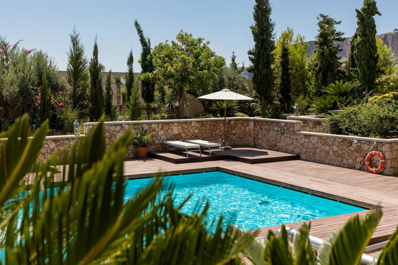 Pool Builder in Indio — Sharkpools
